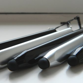 Stylus pen 2 in 1